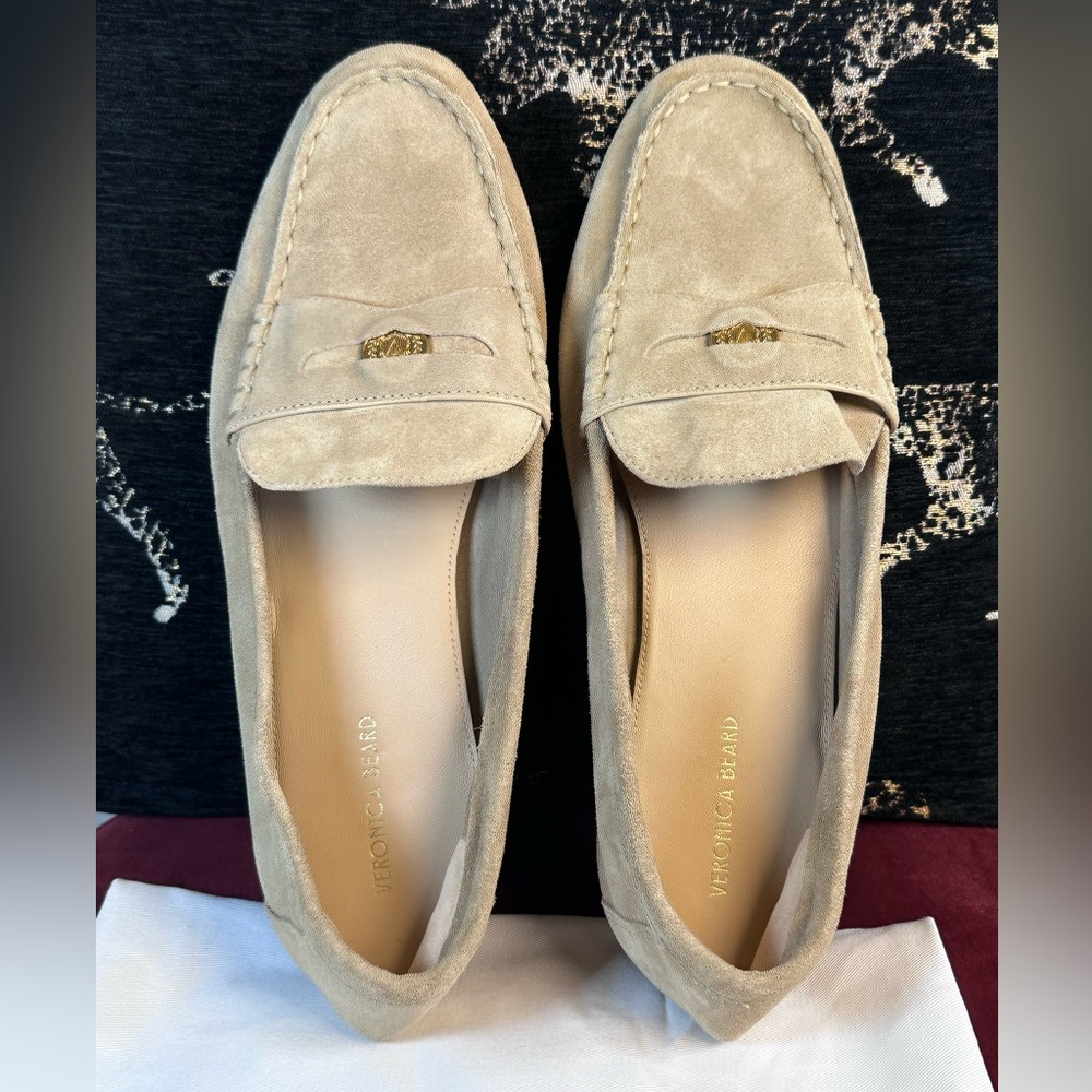 Veronica Beard Penny Loafer in Sand sude leather work classy flat like new - Picture 4 of 11
